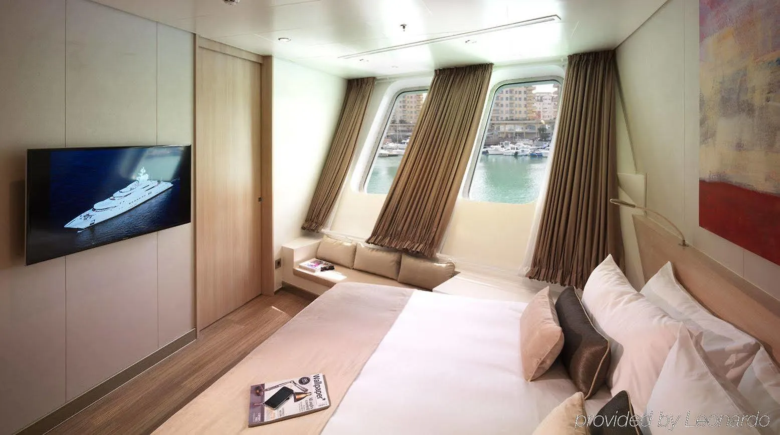 Sunborn Gibraltar Hotell